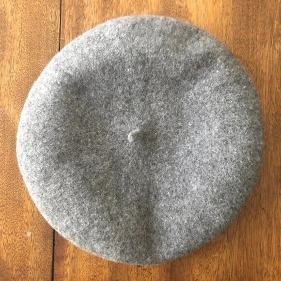 Vintage French Wool Beret - Picture 7 of 9